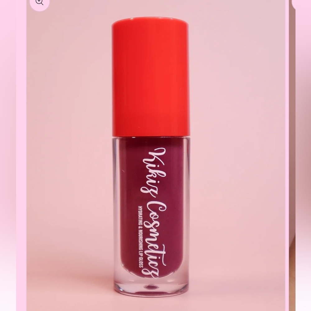 NIB - Kikiz Cosmeticz Lip Gloss in Heartbreaker